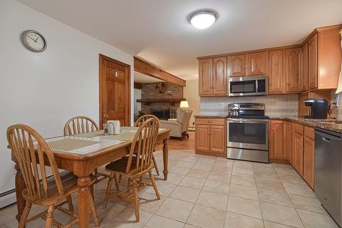 14 Gilbert St, Mansfield, MA 02048 photo 13