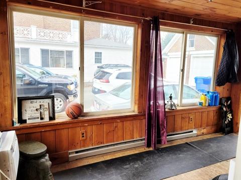 1032 Sumner Ave, Springfield, MA 01118 photo 9