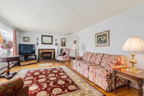 21 Baker Ave, Braintree, MA 02184 photo 3