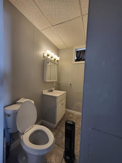 93 Fenner St, Fall River, MA 02720 photo 6