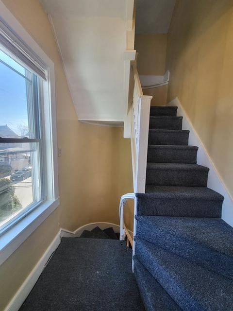 93 Fenner St, Fall River, MA 02720 photo 10