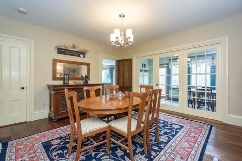 59 North Ave, Mendon, MA 01756 photo 8
