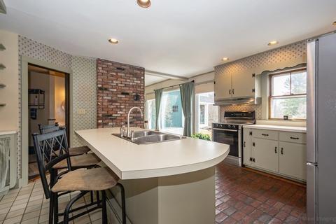 59 North Ave, Mendon, MA 01756 photo 16