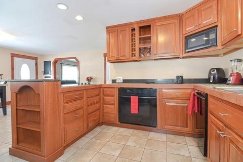 9 Pine Ridge Rd, Webster, MA 01570 photo 6