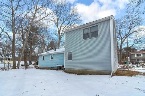 9 Pine Ridge Rd, Webster, MA 01570 photo 4