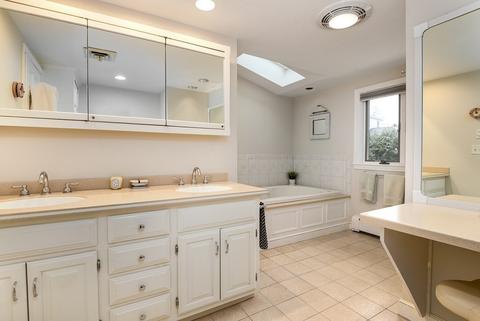 315 Harris Ave, Needham, MA 02492 photo 26
