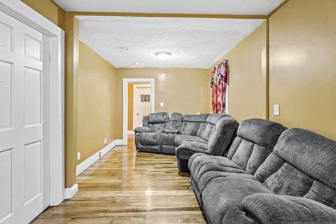 89 Florence St, Everett, MA 02149 photo 12