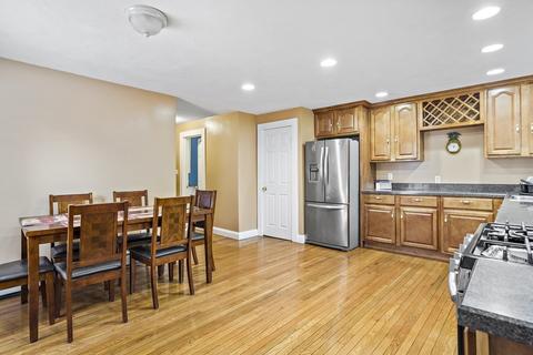 89 Florence St, Everett, MA 02149 photo 3