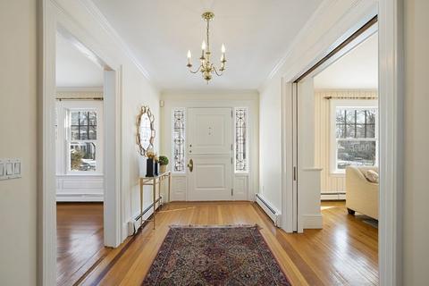 50 Everett St, Concord, MA 01742 photo 3