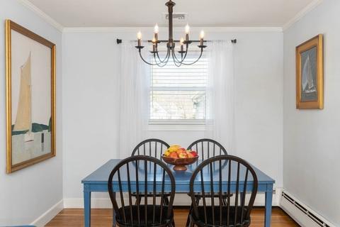 10 Richards Rd, Reading, MA 01867 photo 5