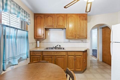 83 Floyd St, Everett, MA 02149 photo 13