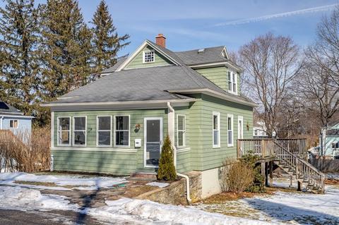15 Bates Rd, Gardner, MA 01440 photo 2