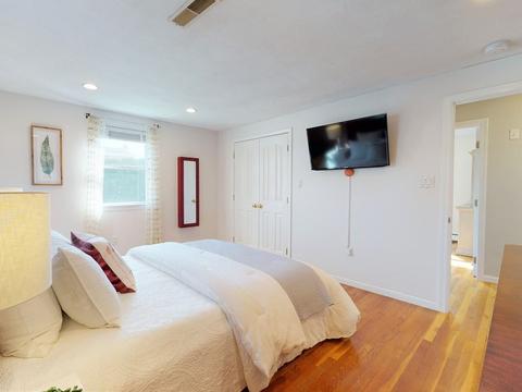 53 Brookbridge Rd, Stoneham, MA 02180 photo 15