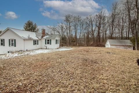 74 Boston Rd, Sutton, MA 01590 photo 2