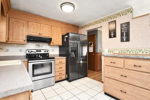 8 Juniper Rd, Salem, NH 03079 photo 7