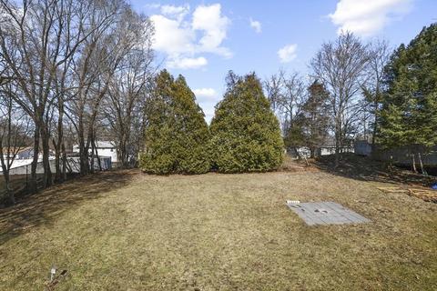 8 Juniper Rd, Salem, NH 03079 photo 32
