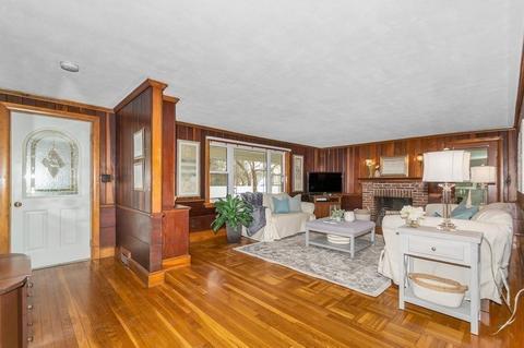 10 Dana Rd, Reading, MA 01867 photo 4