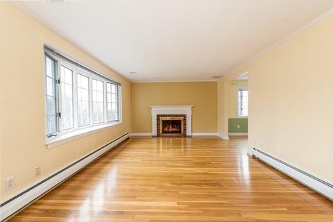43 Colwell Dr, Dedham, MA 02026 photo 4