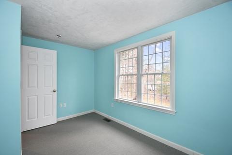 10 Blueberry Meadow Dr, Sutton, MA 01590 photo 21