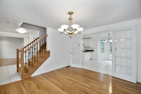 10 Blueberry Meadow Dr, Sutton, MA 01590 photo 3