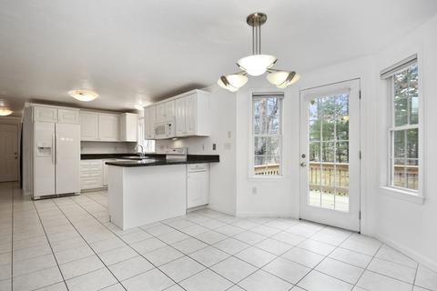 10 Blueberry Meadow Dr, Sutton, MA 01590 photo 10