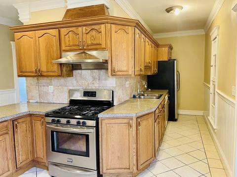 1387 Main St, Worcester, MA 01603 photo 4