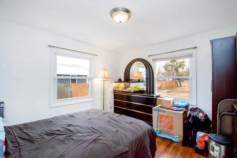 1105 Carew St, Springfield, MA 01104 photo 21
