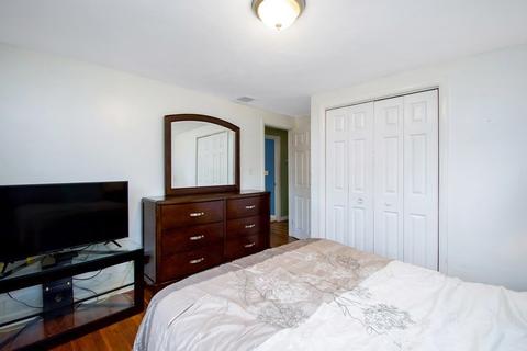 1105 Carew St, Springfield, MA 01104 photo 22