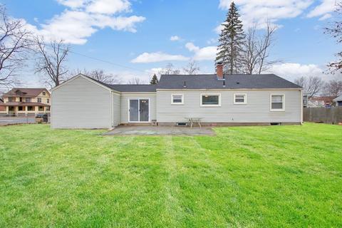 1105 Carew St, Springfield, MA 01104 photo 32