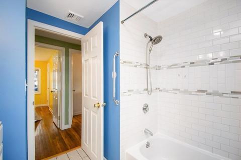 1105 Carew St, Springfield, MA 01104 photo 18
