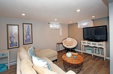 74 Pondview Dr, Chicopee, MA 01020 photo 33