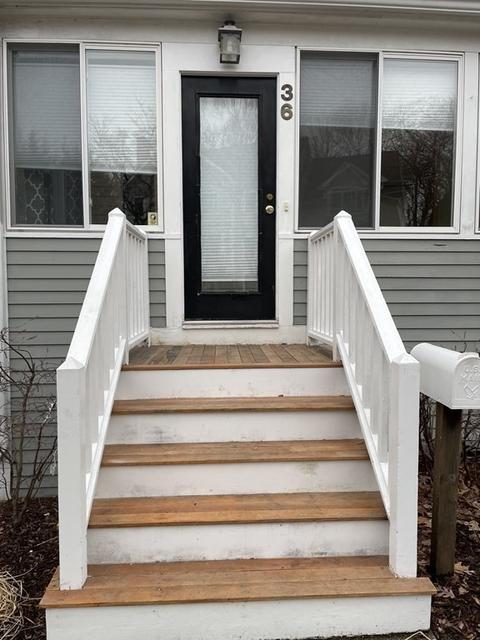 36 Hillcrest Rd, Needham, MA 02492 photo 2