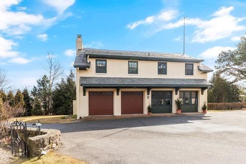 10 Grapevine Rd #C, Gloucester, MA 01930 photo 2
