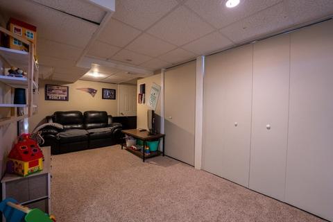 52 Upper Beverly Hls, West Springfield, MA 01089 photo 30