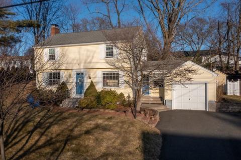 52 Upper Beverly Hls, West Springfield, MA 01089 photo 40