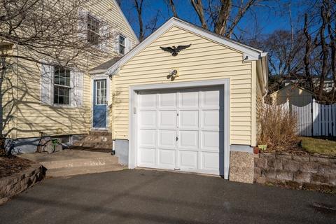 52 Upper Beverly Hls, West Springfield, MA 01089 photo 4