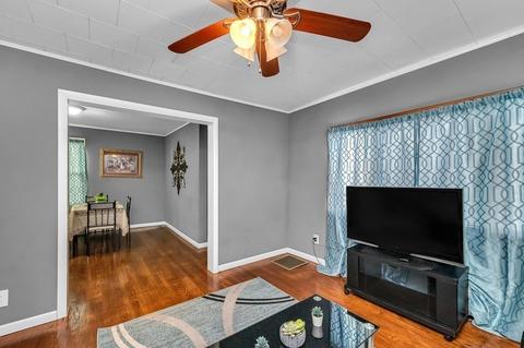 96 Miller St, Springfield, MA 01104 photo 11