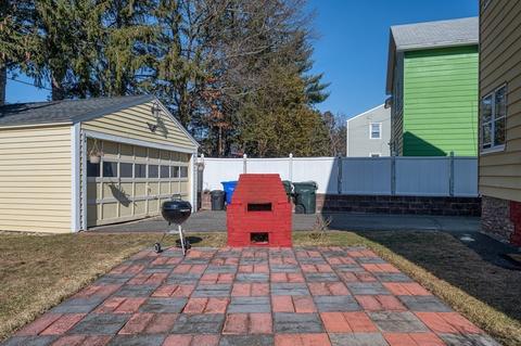 96 Miller St, Springfield, MA 01104 photo 22