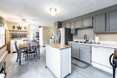 1840 E Mountain Rd, Westfield, MA 01085 photo 5