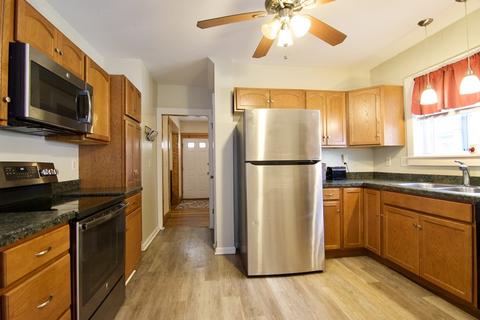 51 Lyndale St, Springfield, MA 01108 photo 7