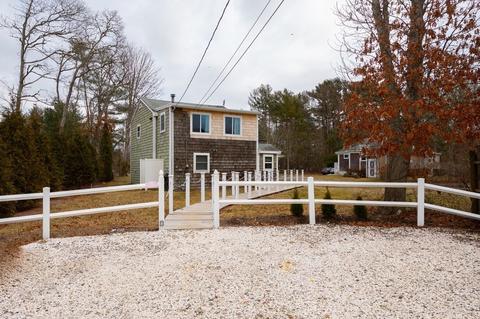 23 Cahoon Rd, Buzzards Bay, MA 02532 photo 2