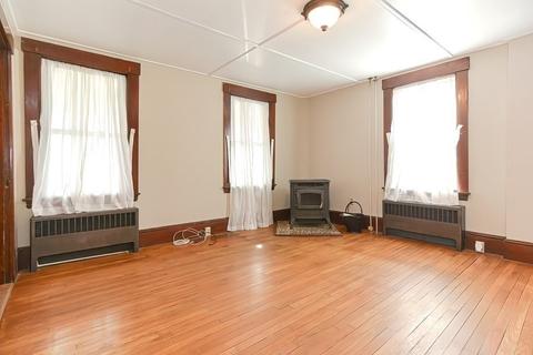 9 Maple St, Mendon, MA 01756 photo 7