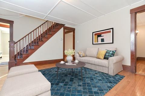 9 Maple St, Mendon, MA 01756 photo 5