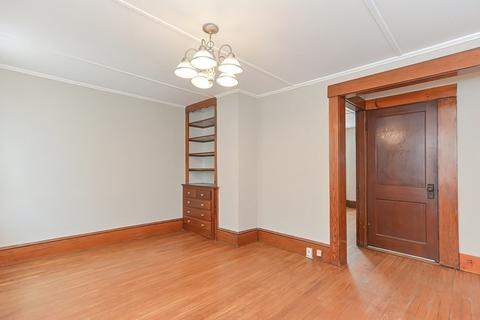 9 Maple St, Mendon, MA 01756 photo 17