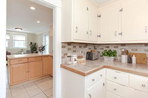 9 Maple St, Mendon, MA 01756 photo 8