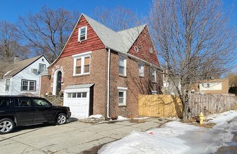 16 Thayer St, Worcester, MA 01603 photo 2