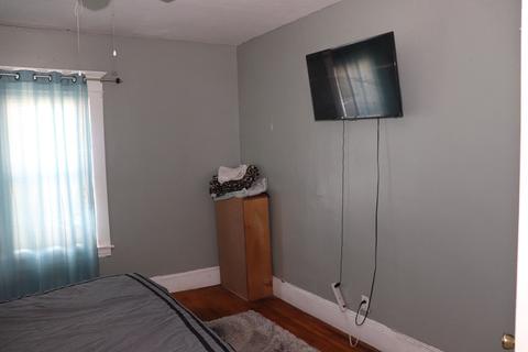 19 Windemere St, Springfield, MA 01104 photo 24