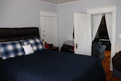 19 Windemere St, Springfield, MA 01104 photo 8
