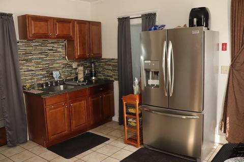 19 Windemere St, Springfield, MA 01104 photo 10