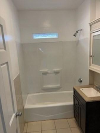 46 Somerset St, Springfield, MA 01108 photo 15